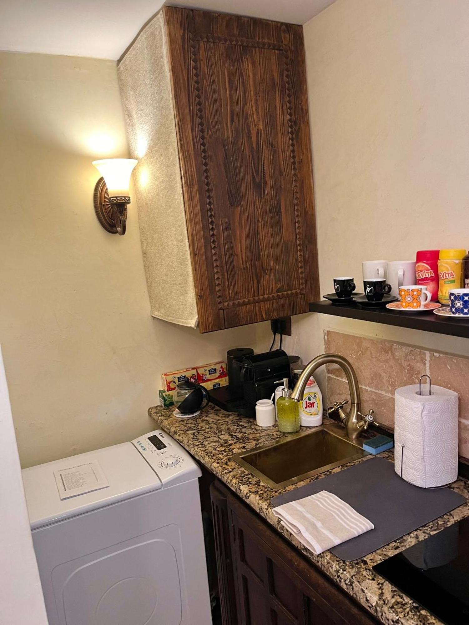 Apartment Venus Of The Palace - New Renovated 스플리트 외부 사진